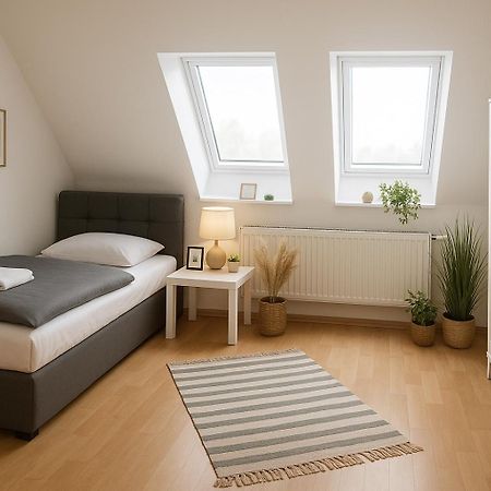 Sunnyhome Monteurwohnungen Und Apartments Nahe Regensburg Nittendorf Esterno foto